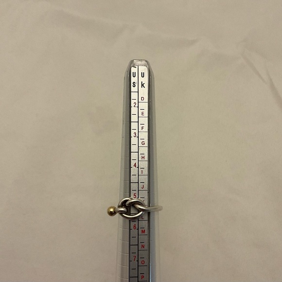 Authentic Tiffany & Co Love Knot Ring - Picture 5 of 5